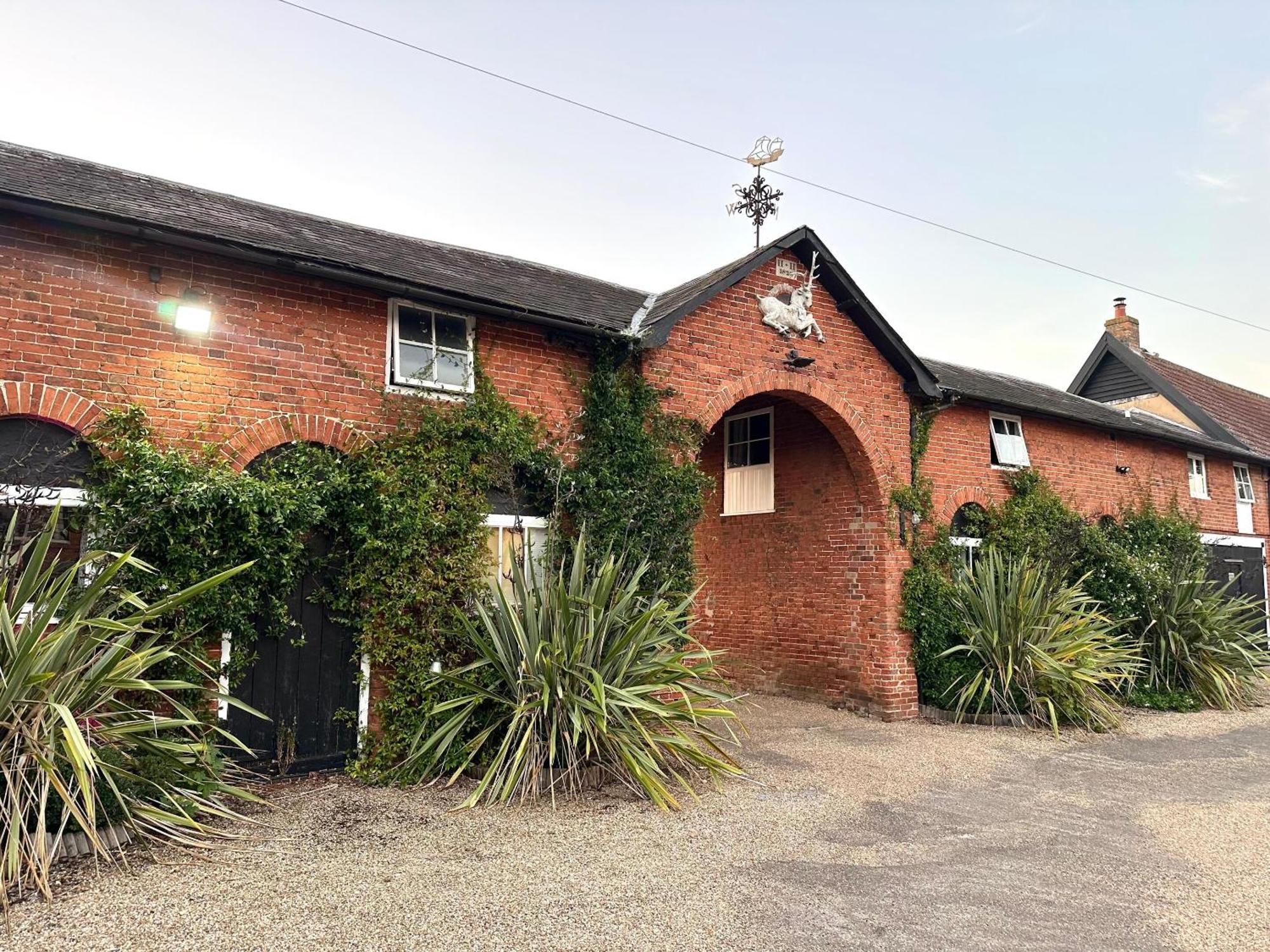 Scole Inn Hotel Diss Exterior photo