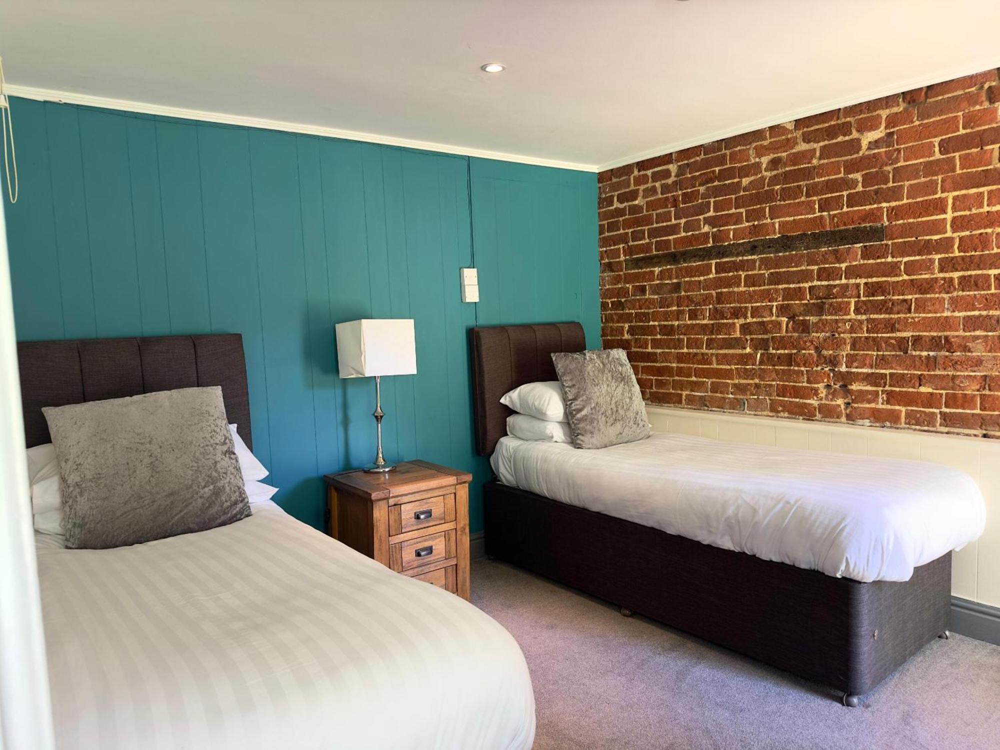 Scole Inn Hotel Diss Room photo