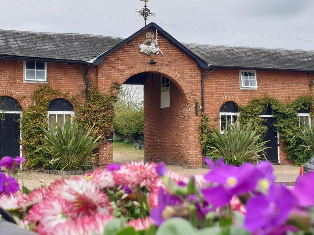 Scole Inn Hotel Diss Exterior photo